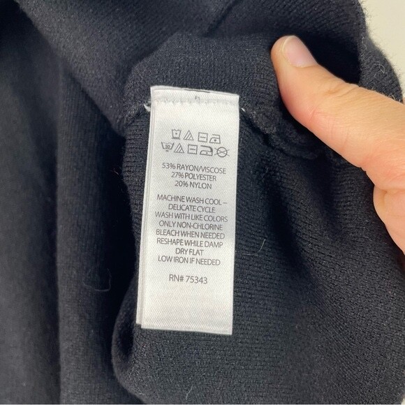 Tahari Solid Black Button Front Collared Long Sle… - image 7