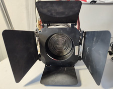 Mole Richardson Tweenie 2 Solarspot Type 4821 Molequartz Light With Barn Door-1