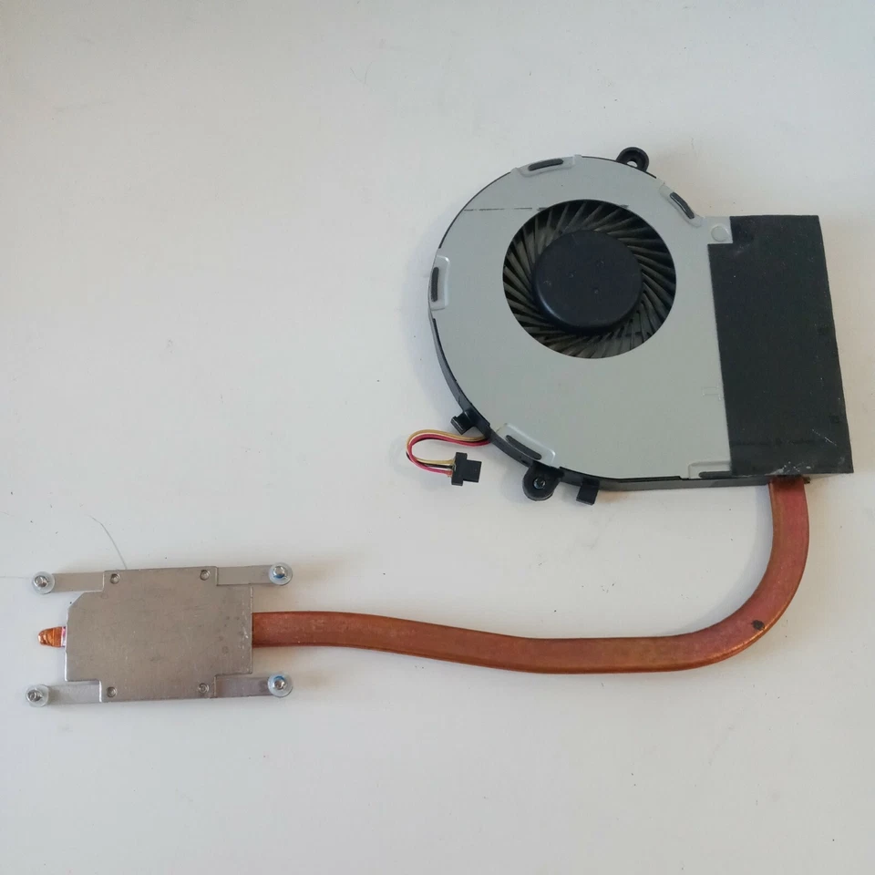 TOSHIBA SATELLITE L50D-B L55DT-B L55-B  HEATSINK & FAN  FOX3CBLMTA0I204943TY - Image 4 of 4