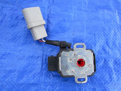 1990-1994 Nissan 300zx b1 TPS throttle position sensor A22-625-921