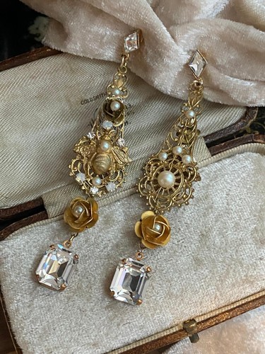 Vintage Gold-Plated Bee Pearl Drop on Filigree Base Emerald Cut Crystal Earrings - Picture 2 of 10