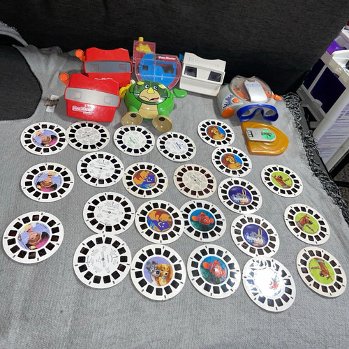 View-Master Classic Viewer Lot w/ Assorted Reels Disney Cinderella Scooby-Doo