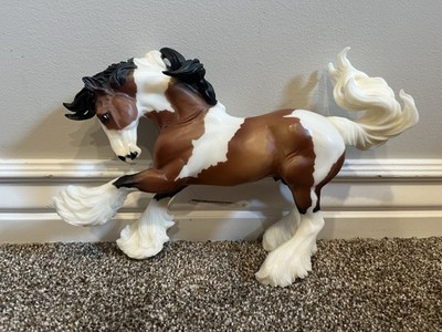 Retired Breyer Horse #1497 Gypsy Vanner Bay Pinto DARK VARIATION Draft Brishen