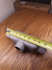 Appleton Unilet 1-1/4" T form 35 Conduit