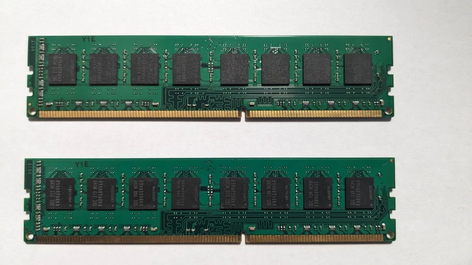Samsung M471B1G73DB0 16GB (2x8GB) 1600MHz 240-pin DDR3 DIMM RAM Module - Image 2 of 2