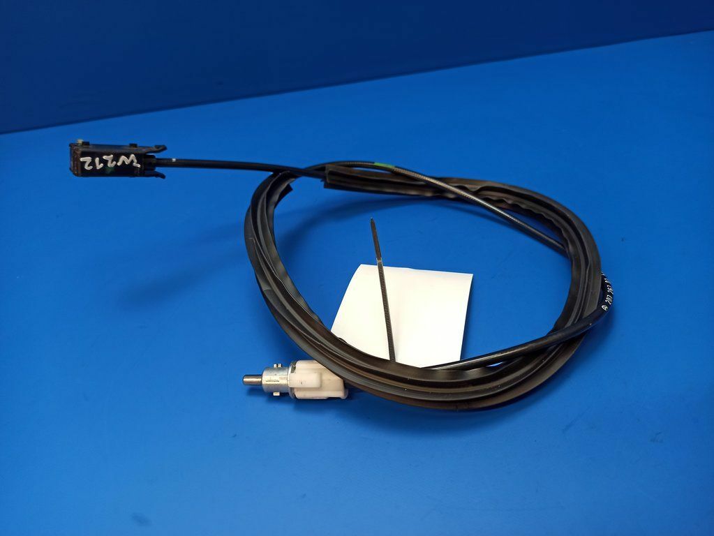 Mercedes-Benz E W212 2010 Gear shift cable linkage A2072670164 
