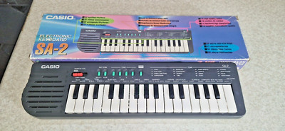 VINTAGE CASIO SA-2 ELECTRONIC KEYBOARD IN OVP / FUNKTIONSFÄHIG
