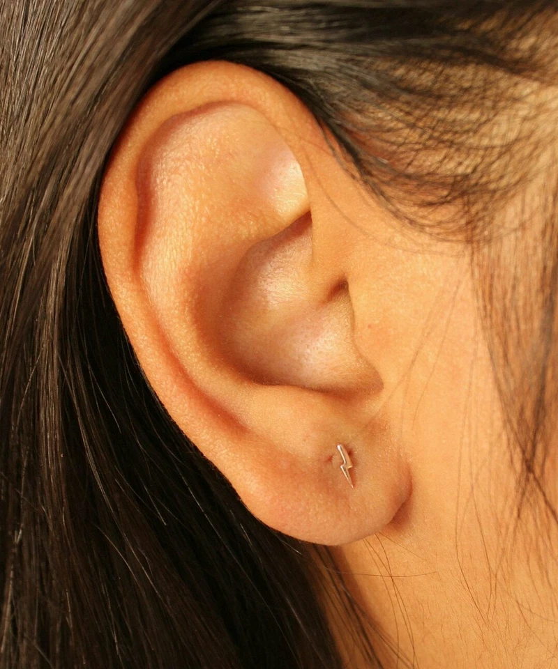 Blitz Ohr Piercing 14k Massivgold Mini Stab Nase Ohr Piercing Schmuck. - Bild 4 von 4