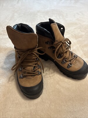 Bates Brown Leather Hiking Boots Goretex  Waterproof Vibram E03400 Women s Sz5