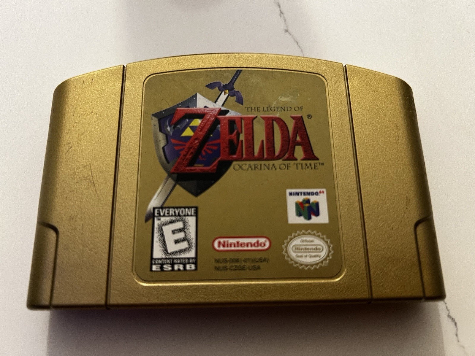 The Legend of Zelda Ocarina of Time Nintendo 64 N64 GOLD Collectors Edition OEM