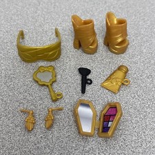 Monster High Doll Accessories Gold Lot of 7 Shoes, Brush, Mirror, Mask, Earrings