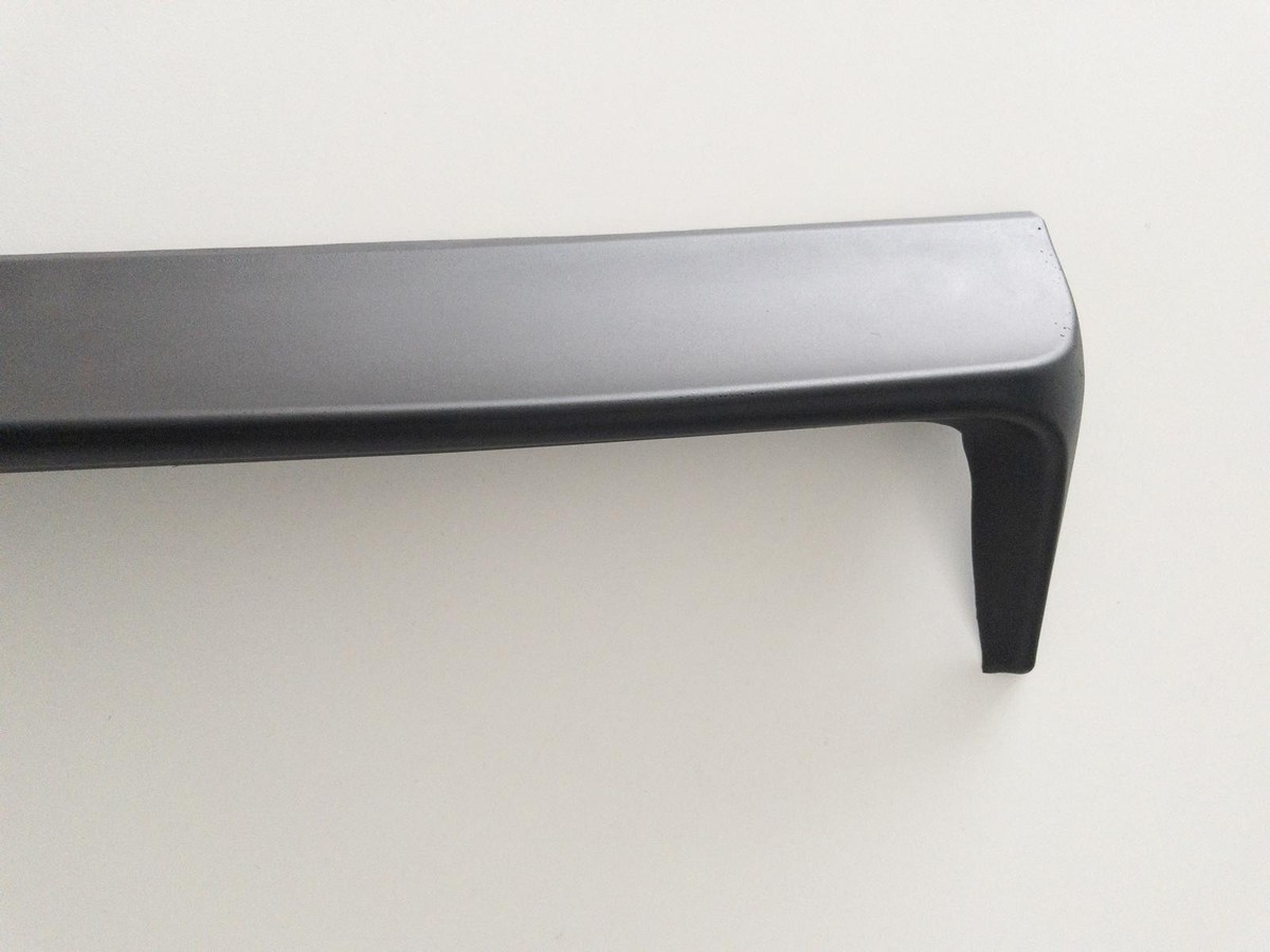 ＭB-Ｒ107程度良好のトランク―スポイラー販売 NEW Rear Boot Trunk Spoiler for Mercedes R107 W107 SL SLC 1971 to