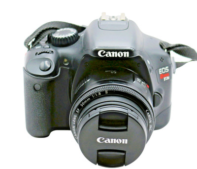 Canon EOS Rebel T2i / 550D 18MP DSLR Camera Kit + EF 50mm f/1.8 II Lens   Tested