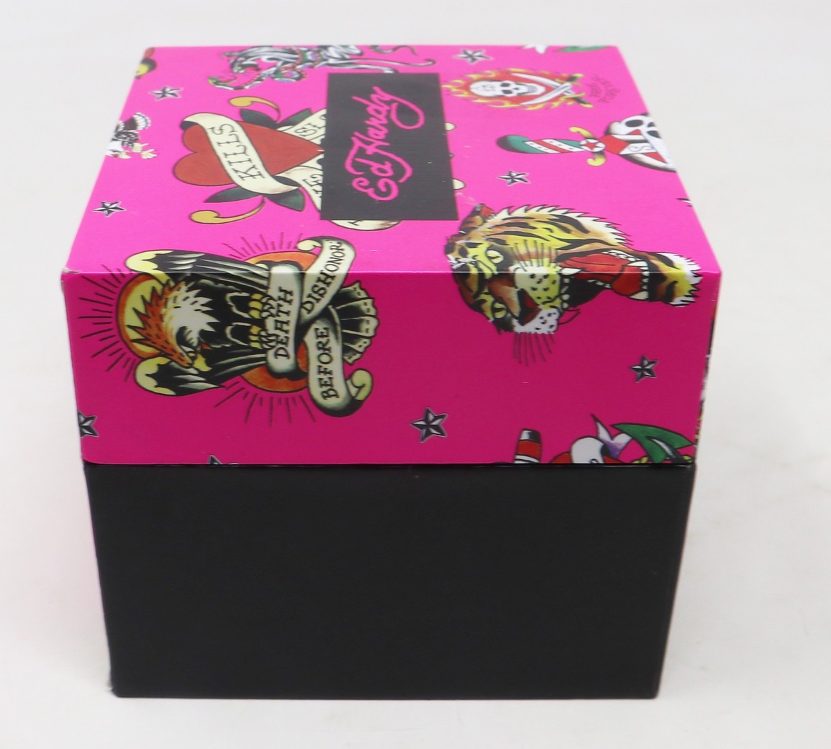 ED HARDY NEW YORK GIRLS TEENAGER LADIES WOMENS WATCH SKULL ROSES