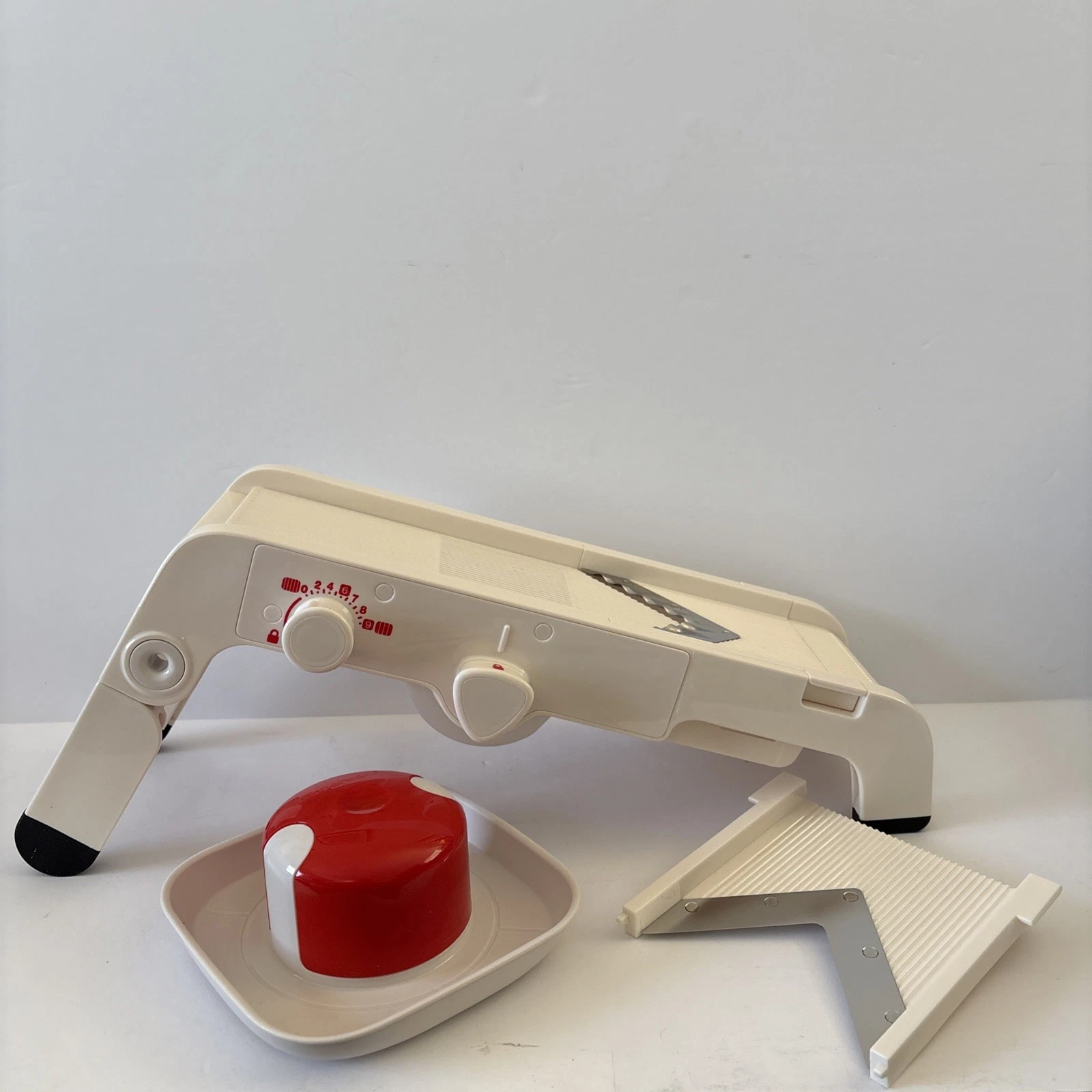 Tupperware Time Savers Mandoline Food Fruit Vegetable Slicer