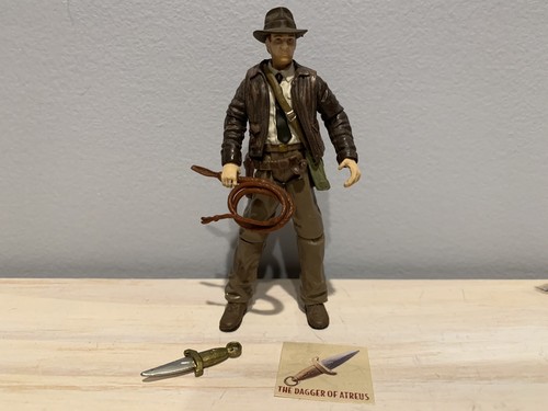 Indiana Jones 3.75” Hasbro The Last Crusade Indiana Jones Figure w/ Accessories