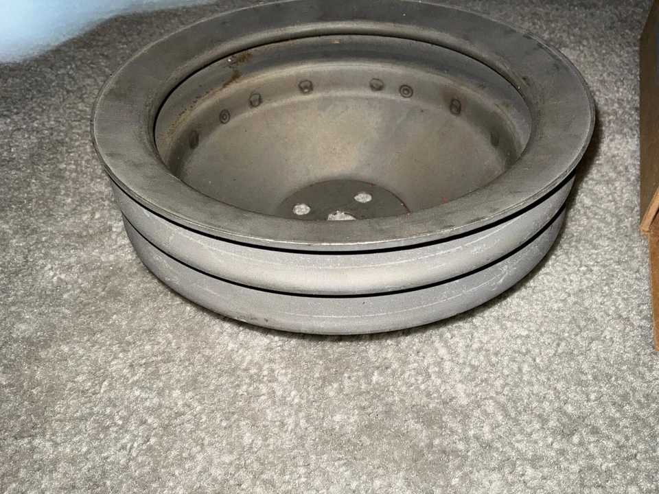 NOS GM 1967 - 1968 年 CAMARO Z28 1962 - 68 CORVETTE 水泵 PULLEY 3770245 雪佛兰 — 第 3/4 张图片