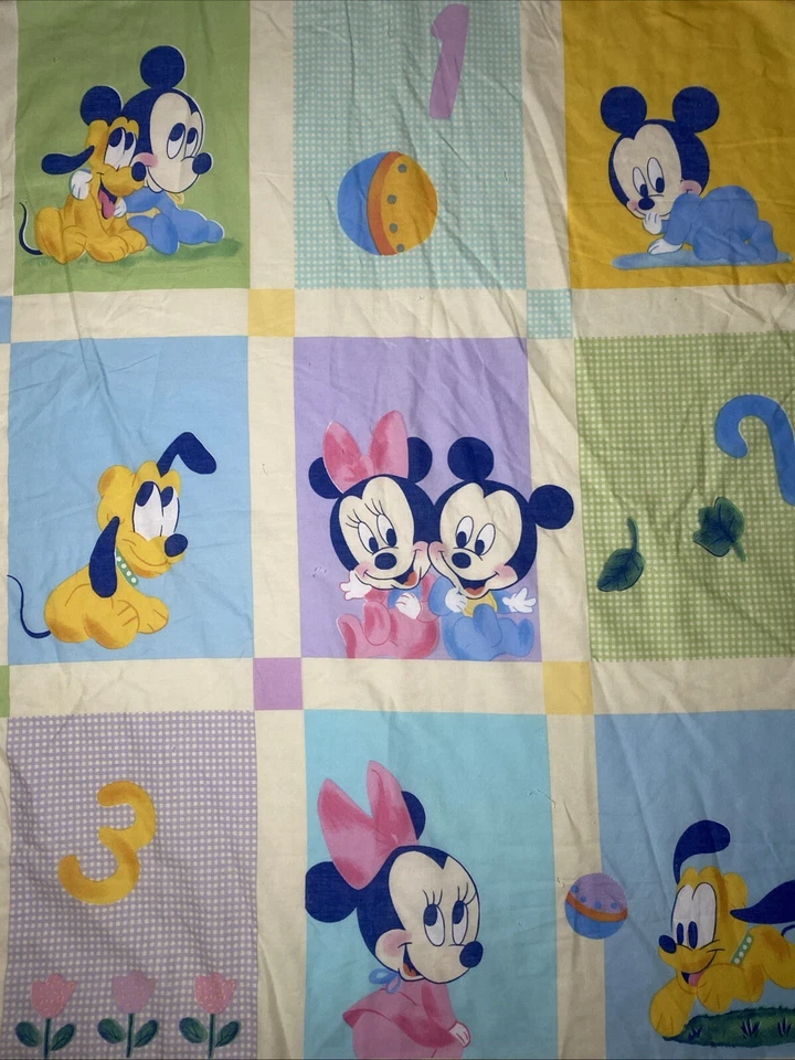 Manta bebé vintage Disney Mickey Minnie Pluto 123 cuna edredón volantes Foto 2 de 4