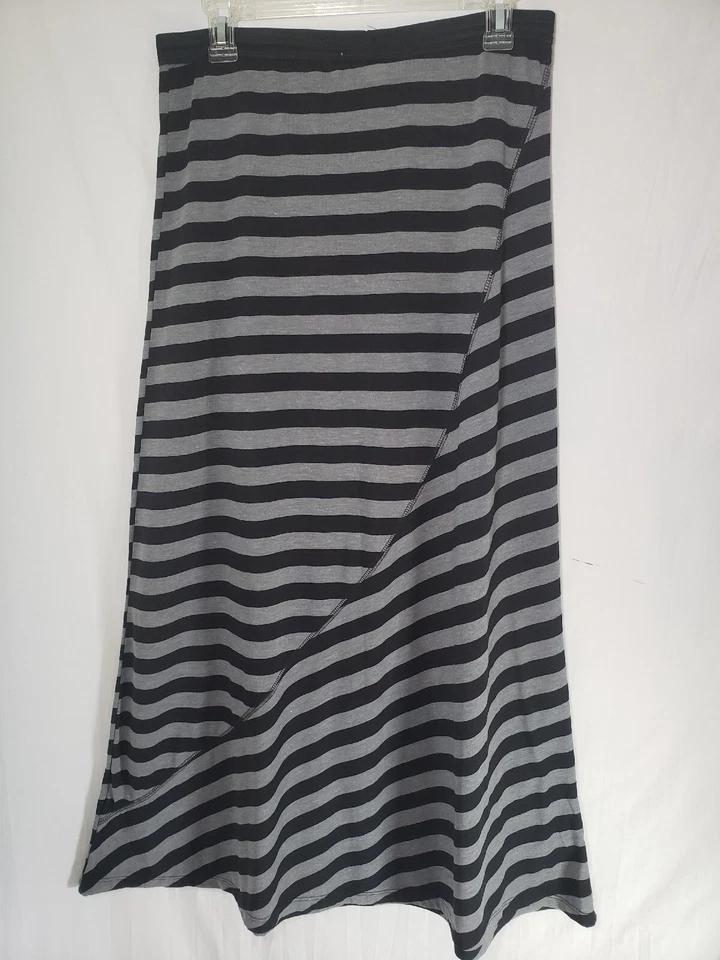 Maxi Falda Derek Hearts Rayas Negras y Grises Talla L Foto 2 de 4