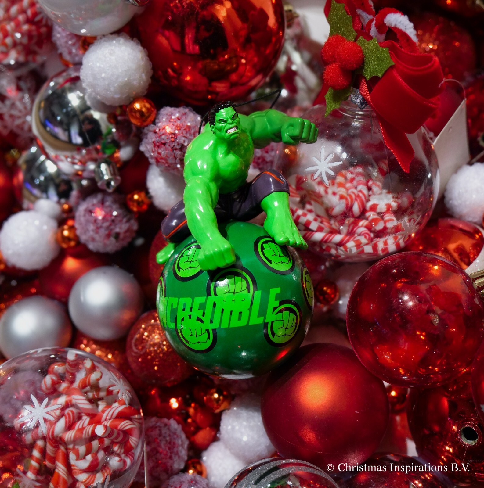 Marvel Christmas Tree Decorations Baubles Hulk Thor Spiderman Captain