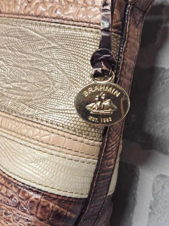 Bolso Bandolera de Cuero Brahmin para Mujer Color Bloque Foto 3 de 4