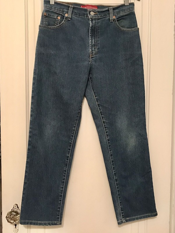 Vintage Levi's 550 Size 8 Short Classic Relaxed Stretch Blue Denim Jeans
