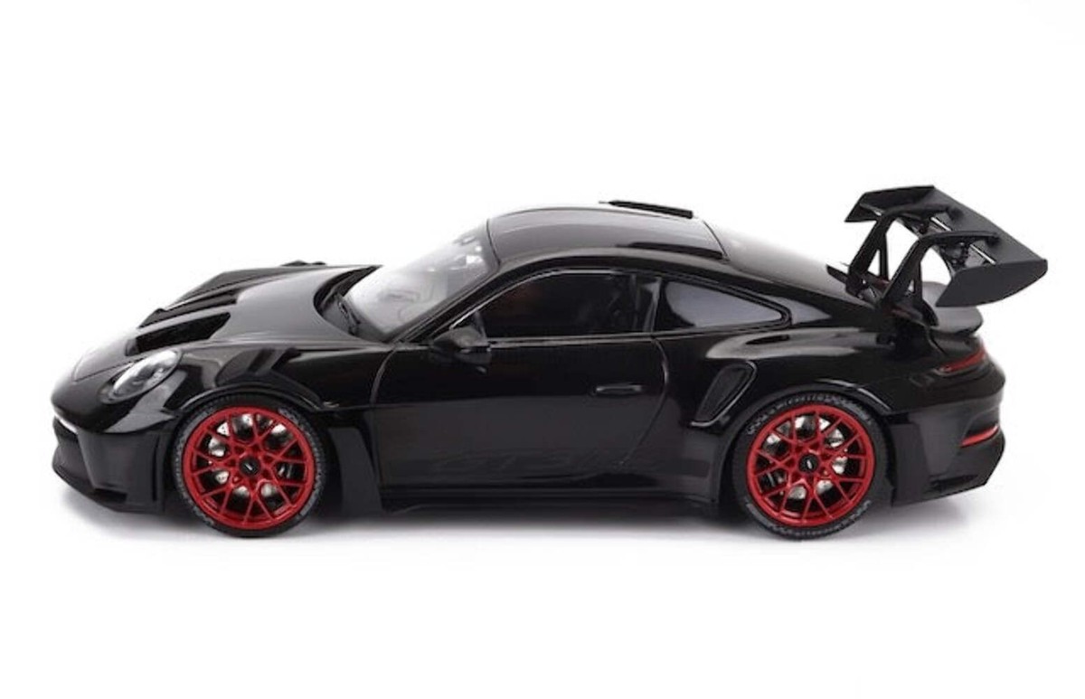 Minichamps 2023 Porsche 911 992 GT3 RS Black w/ Pyro Red Minichamps 2023 Porsche 911 992 GT3 RS Black w/ Pyro Red