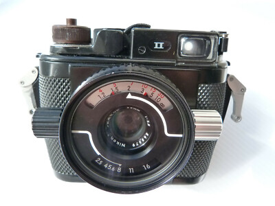 NIKONOS II フィルムカメラ 35mm 中古 VINTAGE Nikon NIKONOS II Underwater 35mm Film Camera w/ 35mm f/2.5