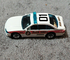 Hot Wheels Ford Crown Victoria Fire Chief 164 Diecast Car Whitered Light Bar