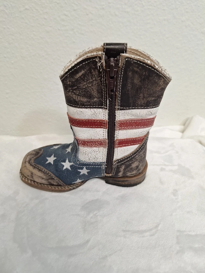 Ковбойские сапоги Roper с американским флагом на молнии с квадратным носком для мальчиков ясельного возраста 7 - Изображение 3 из 4