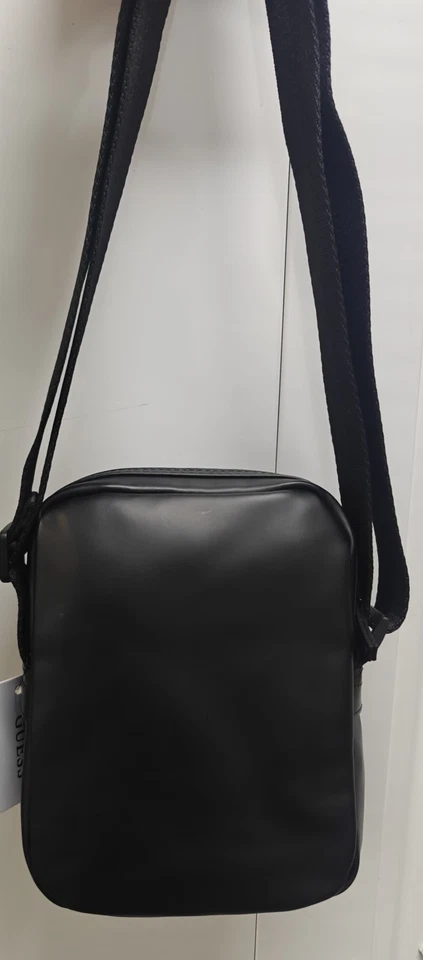 GUESS Men's Crossbody Black Brand New Free Shipping Warner - Image 2 of 4