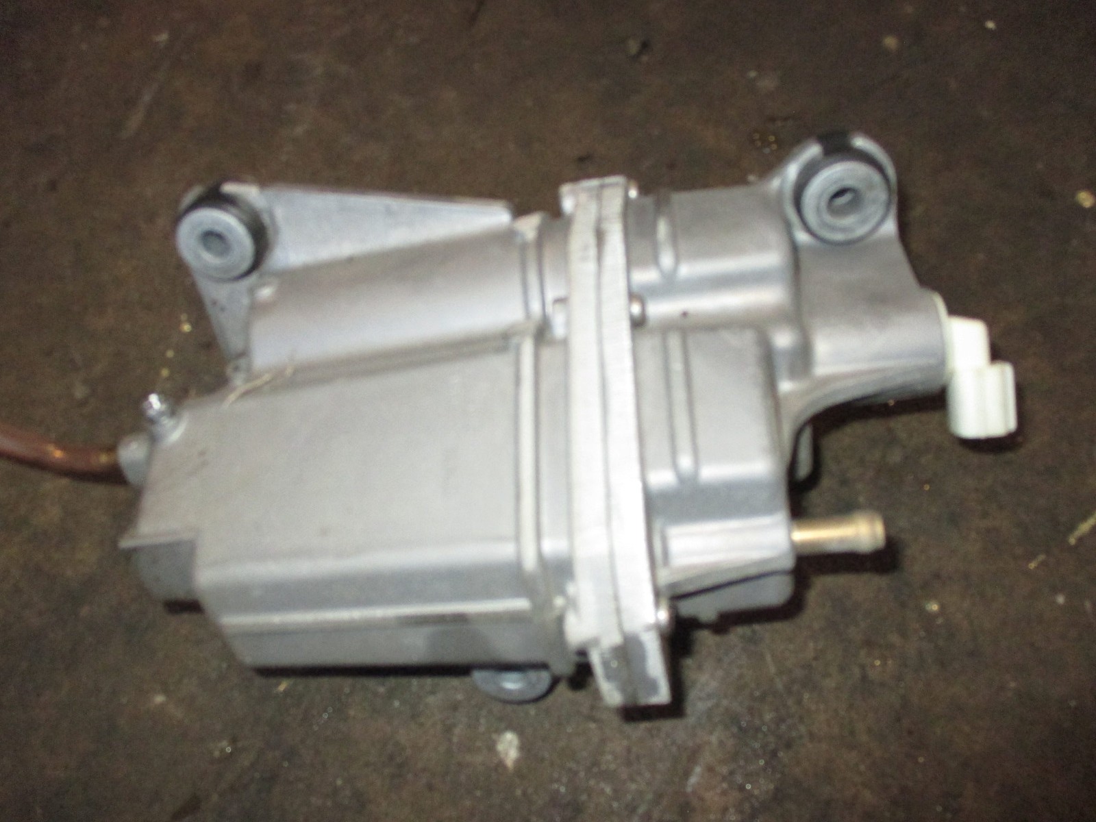 Suzuki Df175A 175hp 4 stroke outboard VST/ Fuel Vapor Separator | eBay