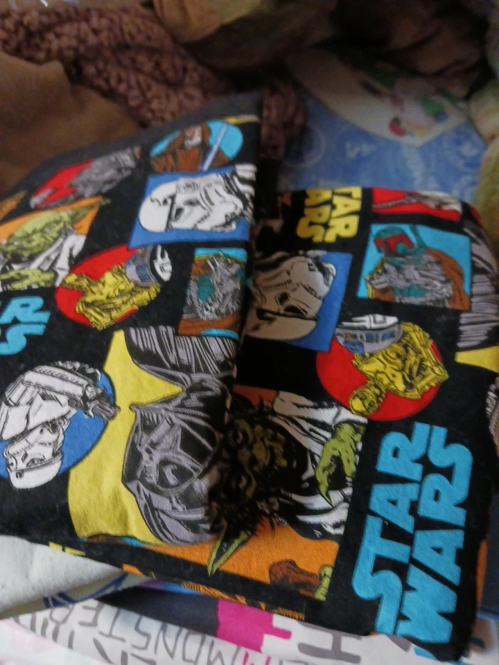 HUGE Twin Sets Vntg Barbie NfL Monster High Winnie Pooh Great Cond Offers Welcom - Image 4 of 4