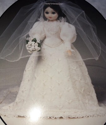 13 /15  Modepuppe Brautkleid Strickmuster Teenager Puppe