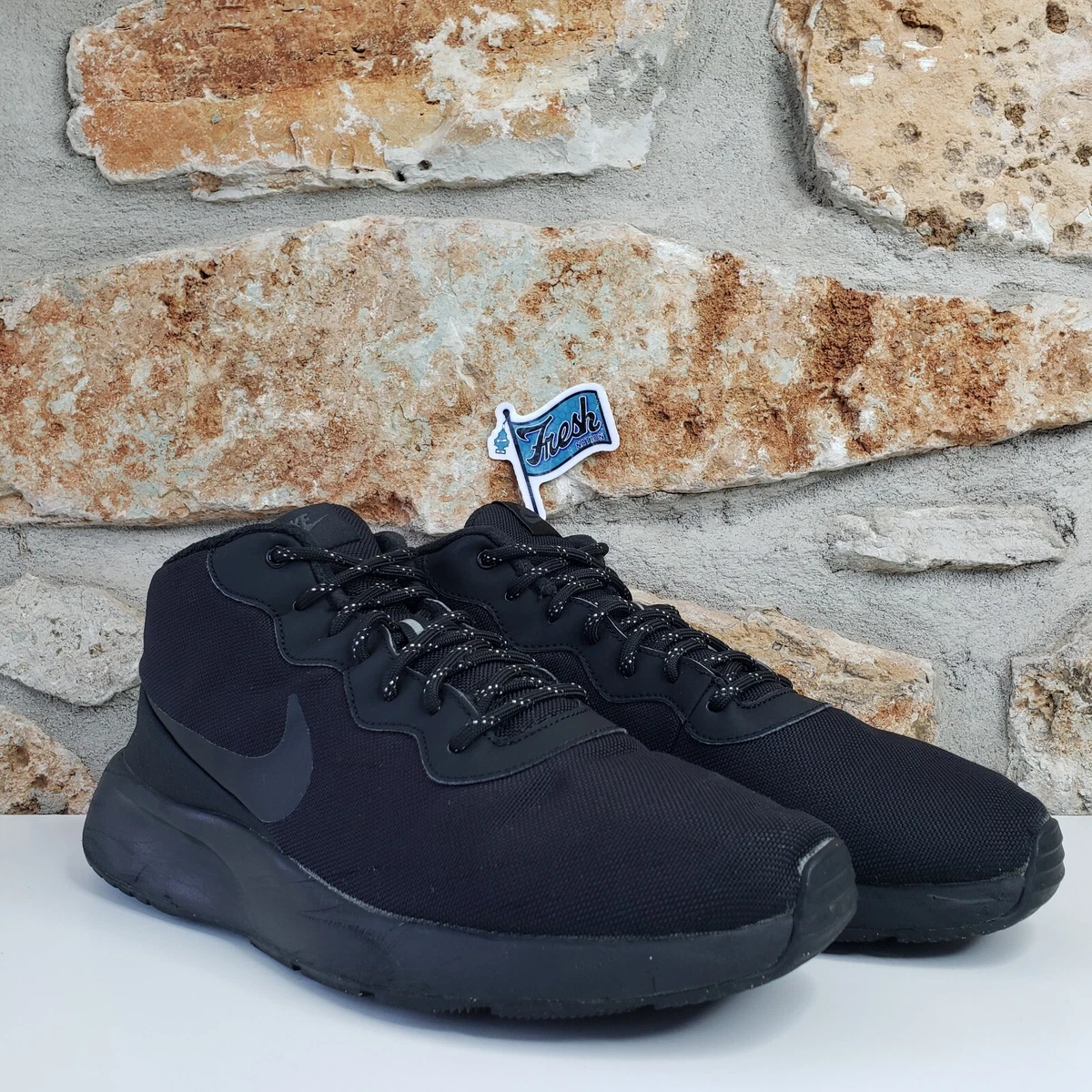 Nike Tanjun Chukka Black 2017 for Sale | Authenticity  display picture 3