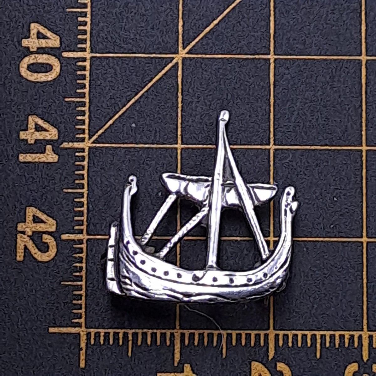 Silver (Tested) Brooch Pin  Nordic Viking Boat 20mm View 6