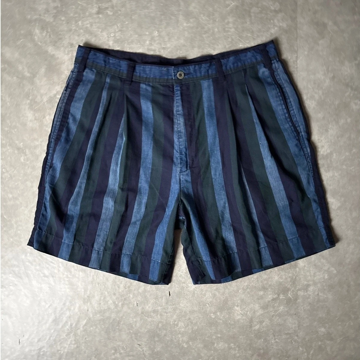 2000's Vintage Chaps Blue/Green Striped Shorts -36W