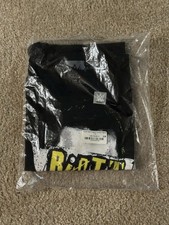 NEW Riott Is Not Dead Shirt Side Large WWE Ruby Riott