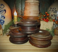 Primitive Vtg 4" Wood Flat Round Fat Bobbin Rustic Textile Riser Farmhouse Decor