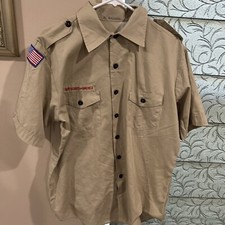 Boy Scout BSA UNIFORM SHIRT Men  s Large Short Sleeve Tan E8