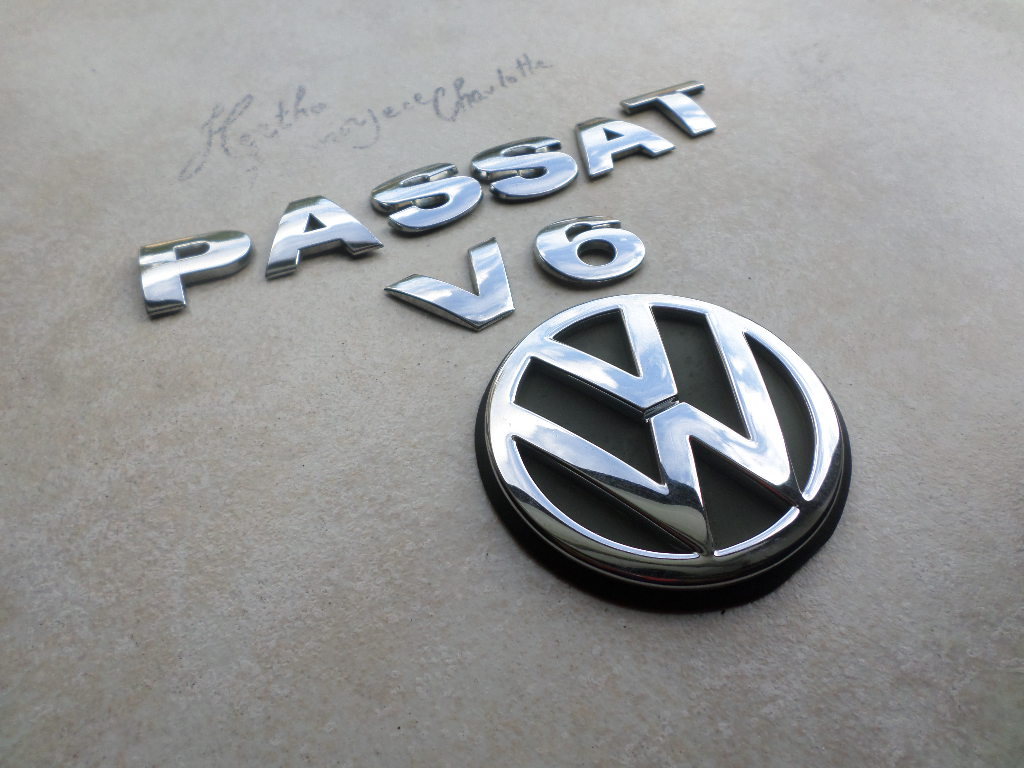 9802 Vw Passat V6 Rear Trunk Chrome Emblem Logo Badge 3b0 853 630/630A
