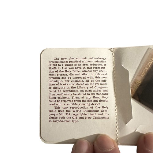 "De colección NCR Biblia más pequeña del mundo PCMI microimagen Antiguo y Nuevo Testamento 2x2""" - Imagen 5 de 9