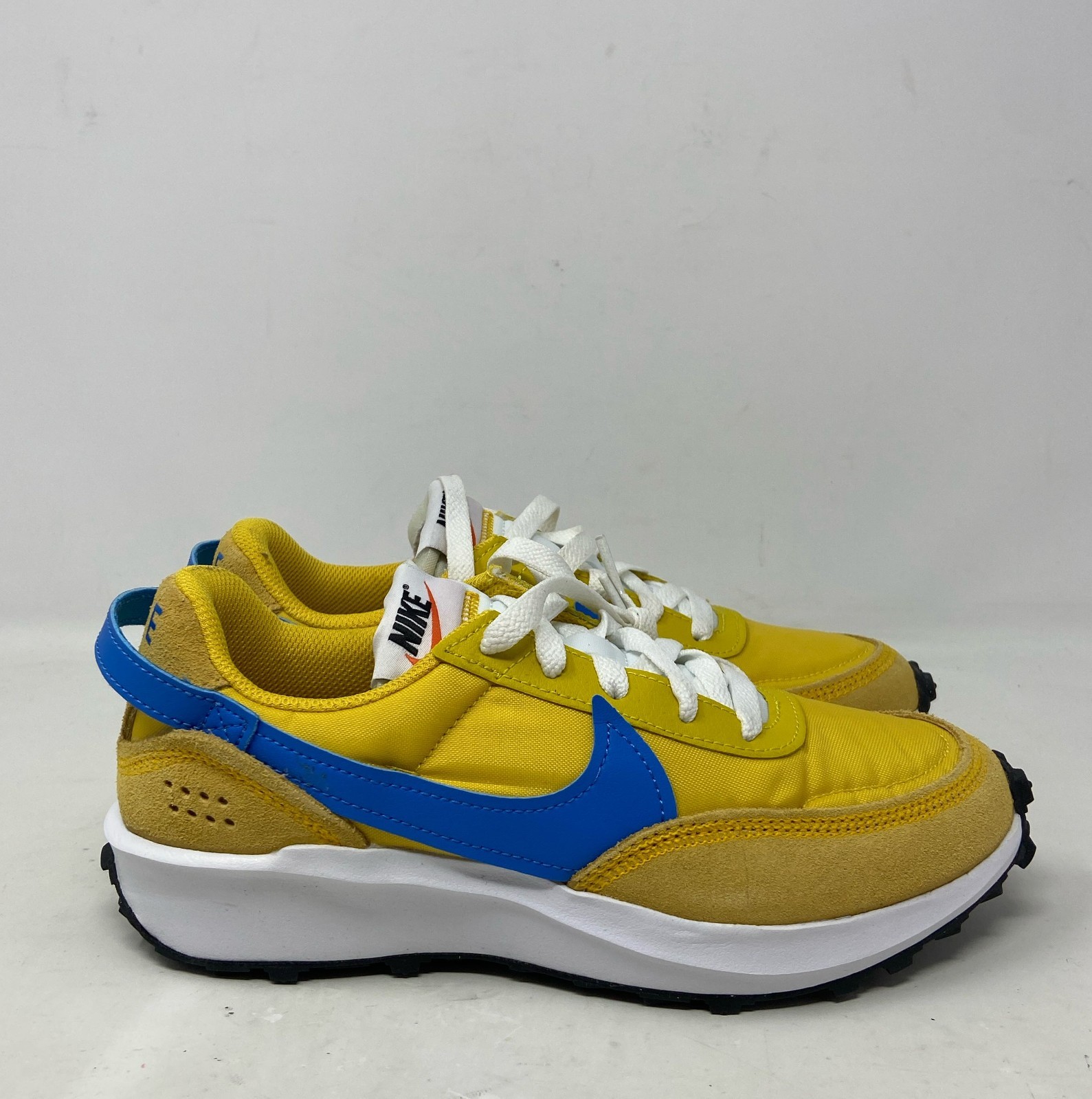 Nike Waffle Debut Vivid Sulfur/Light Photo Blue Women’s 6 (Men’s 4.5) DH9523-700