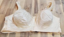 Playtex 18 Hour Silky Soft Smoothing Cool Breathable Wireless Bra Beige 44D