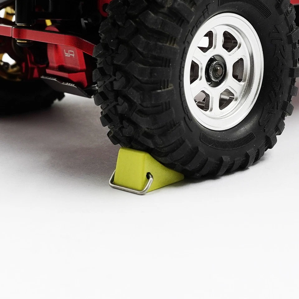 YR Scale Accessory Alloy Anti-skid Tire Stopper 2pcs Yellow For 1/16 1/18 RC Car - Image 2 of 2