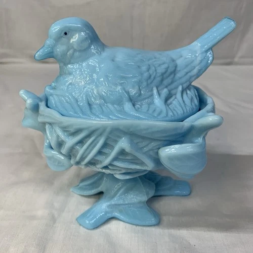 VINTAGE Westmoreland Blue Milk GLASS BIRD ON TWIG NEST Candy Dish