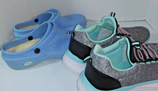 2 Pair Womens Shoes 10 Slip In Crane + Blue G...