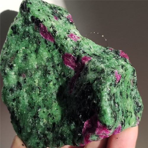 377g Top Quality Natural Ruby Zoisite Epidote Gemstone Raw Rock Rough G97 - Imagen 8 de 11