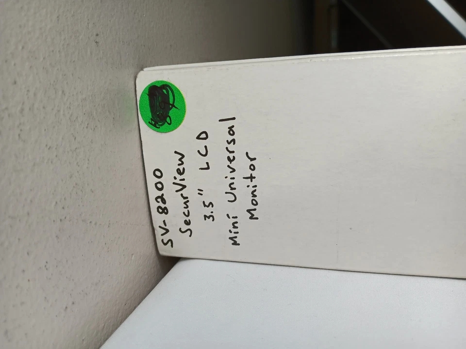 CRIMESTOPPER SV-8200 SV8200 Mini Monitor w/ 3.5" screen *Read Description* - Image 3 of 4
