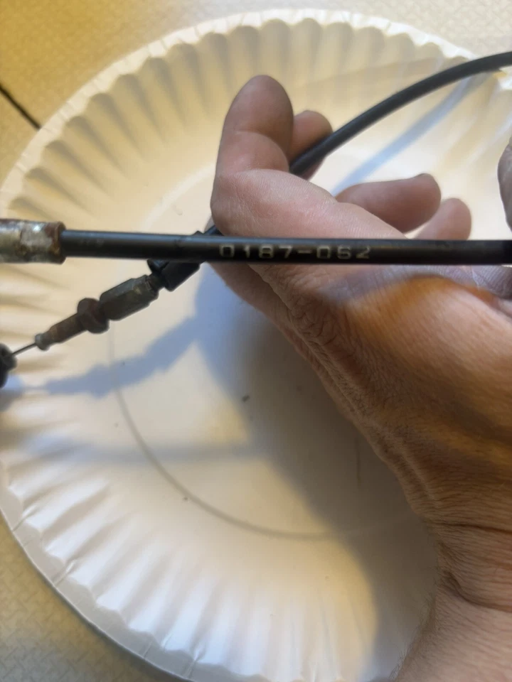 Arctic Cat Jag 3000 1980 cable de acelerador 0187-062 Foto 2 de 3